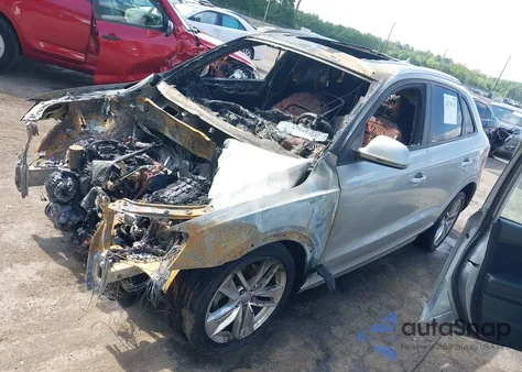 2017 Audi Q3 Premium z USA, uszkodzony, nr VIN WA1ECCFS2HR013647